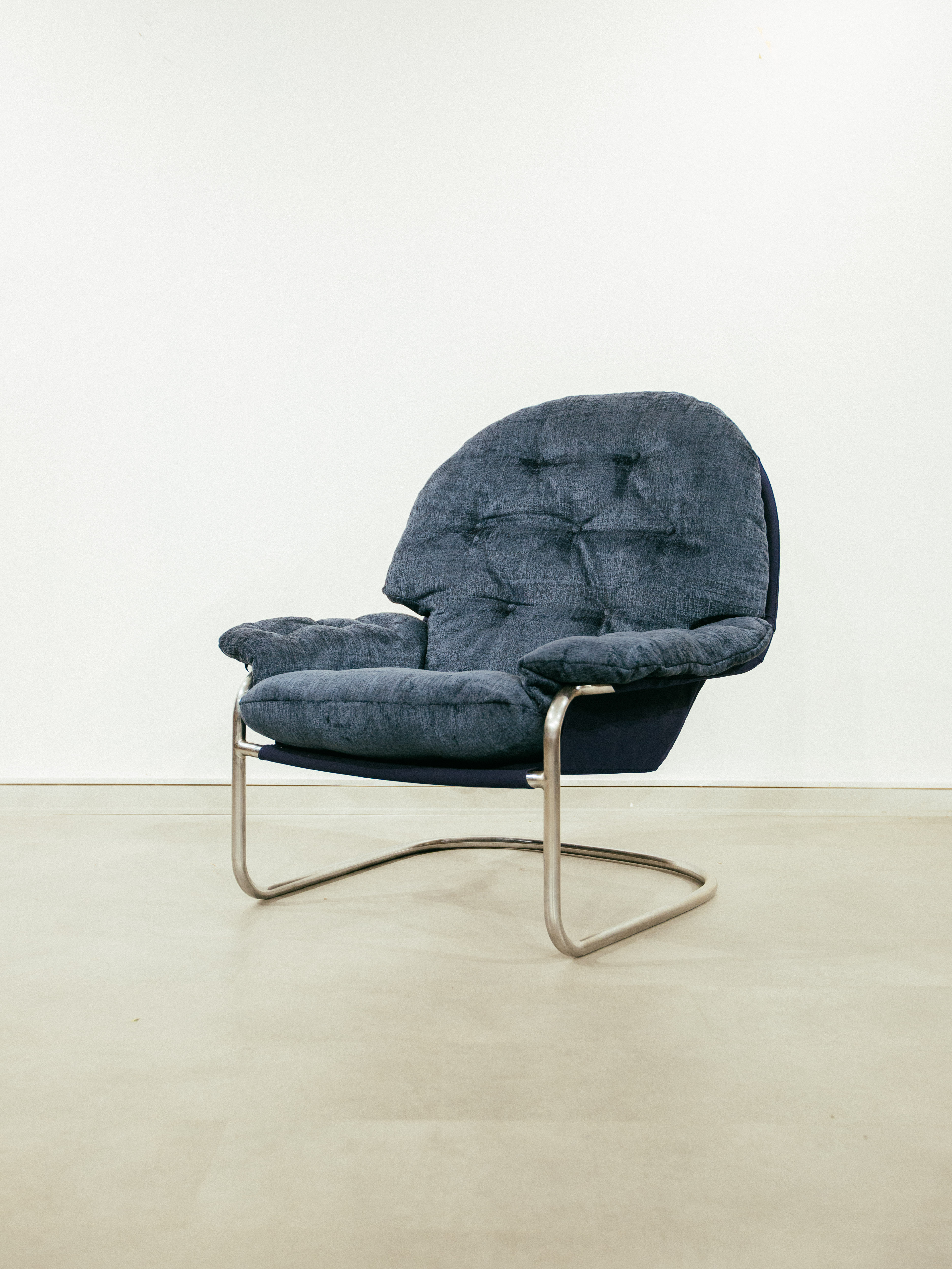 1970's steel tube DUX armchair